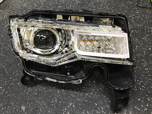 2011+ Jeep Grand Cherokee (Factory HID) to D2S 5.0/G5-R Brackets